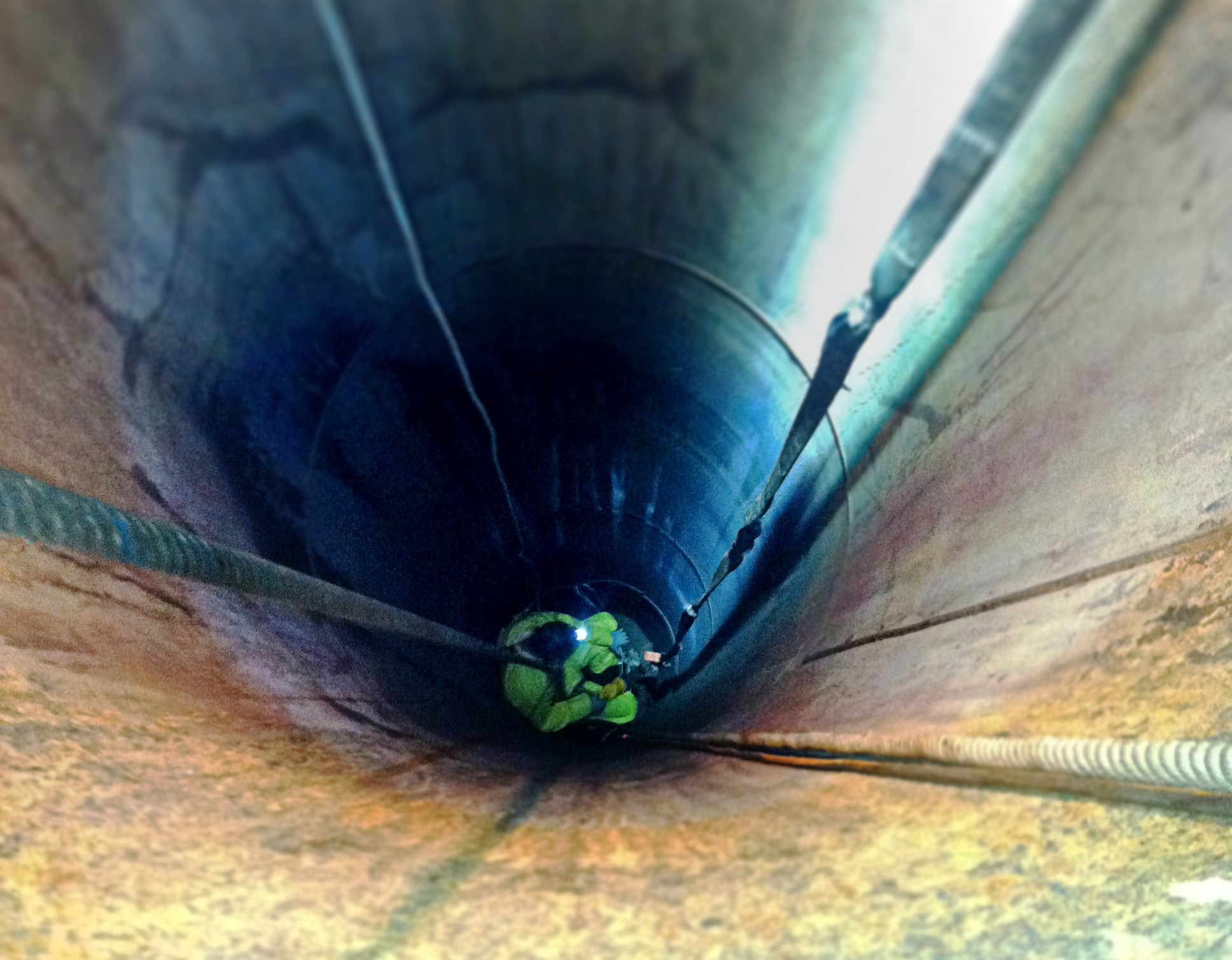 Confined space entry & rescue